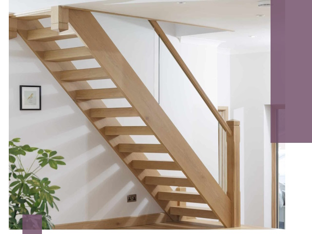 Изготовление деревянных лестниц под ключ в Чите для дома