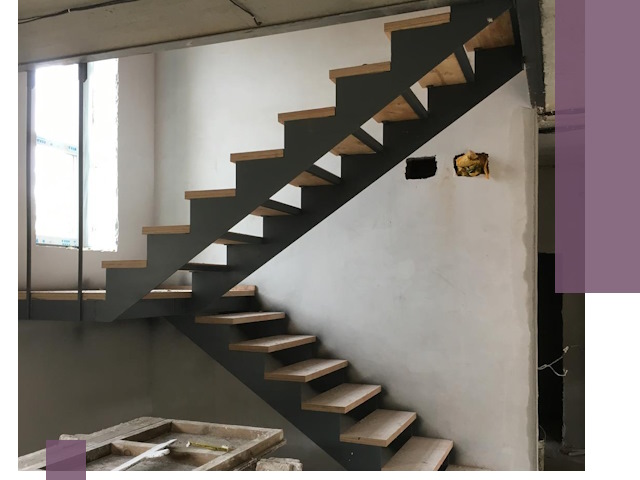 Изготовление лестниц на металлокаркасе в Чите от производителя