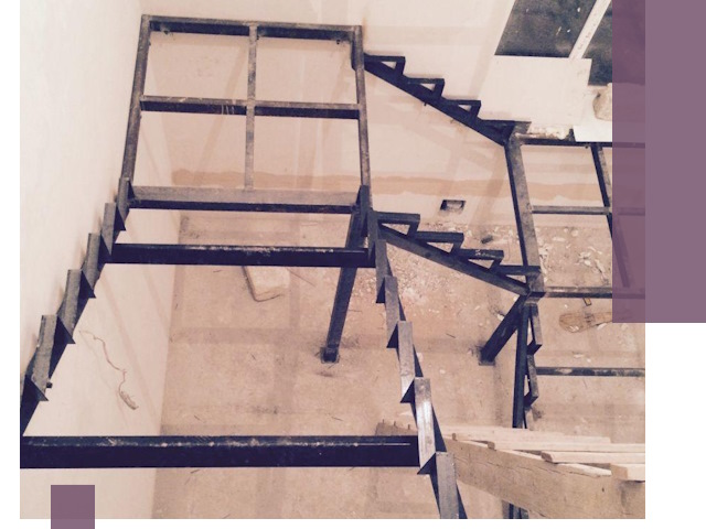 Монтаж лестниц на металлокаркасе в Чите быстро и качественно