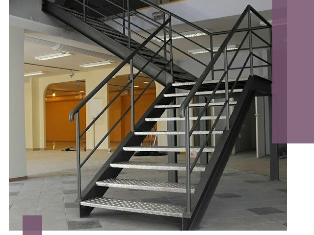 Лестницы для офиса в Чите: изготовление, монтаж, демонтаж