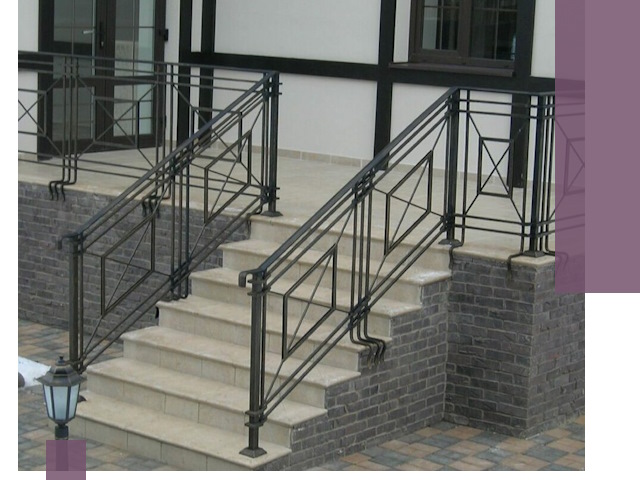 Перила для крыльца в Чите — монтаж, изготовление и установка