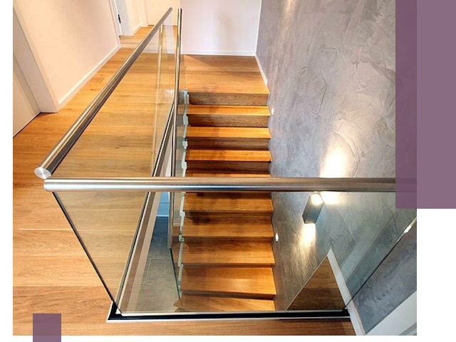 Перила для лестницы в доме — изготовление и монтаж в Чите