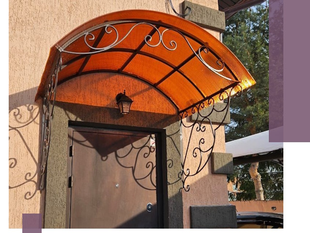 Демонтаж козырьков в Чите быстро и безопасно