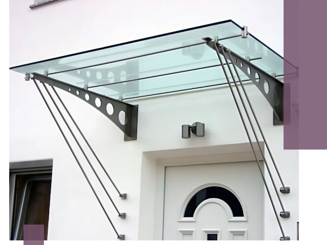 Козырьки над входом под ключ в Чите — изготовление и монтаж