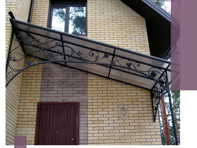 Односкатные козырьки из металла под ключ в Чите