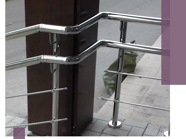 Монтаж поручней из нержавеющей стали в Чите качественно и быстро